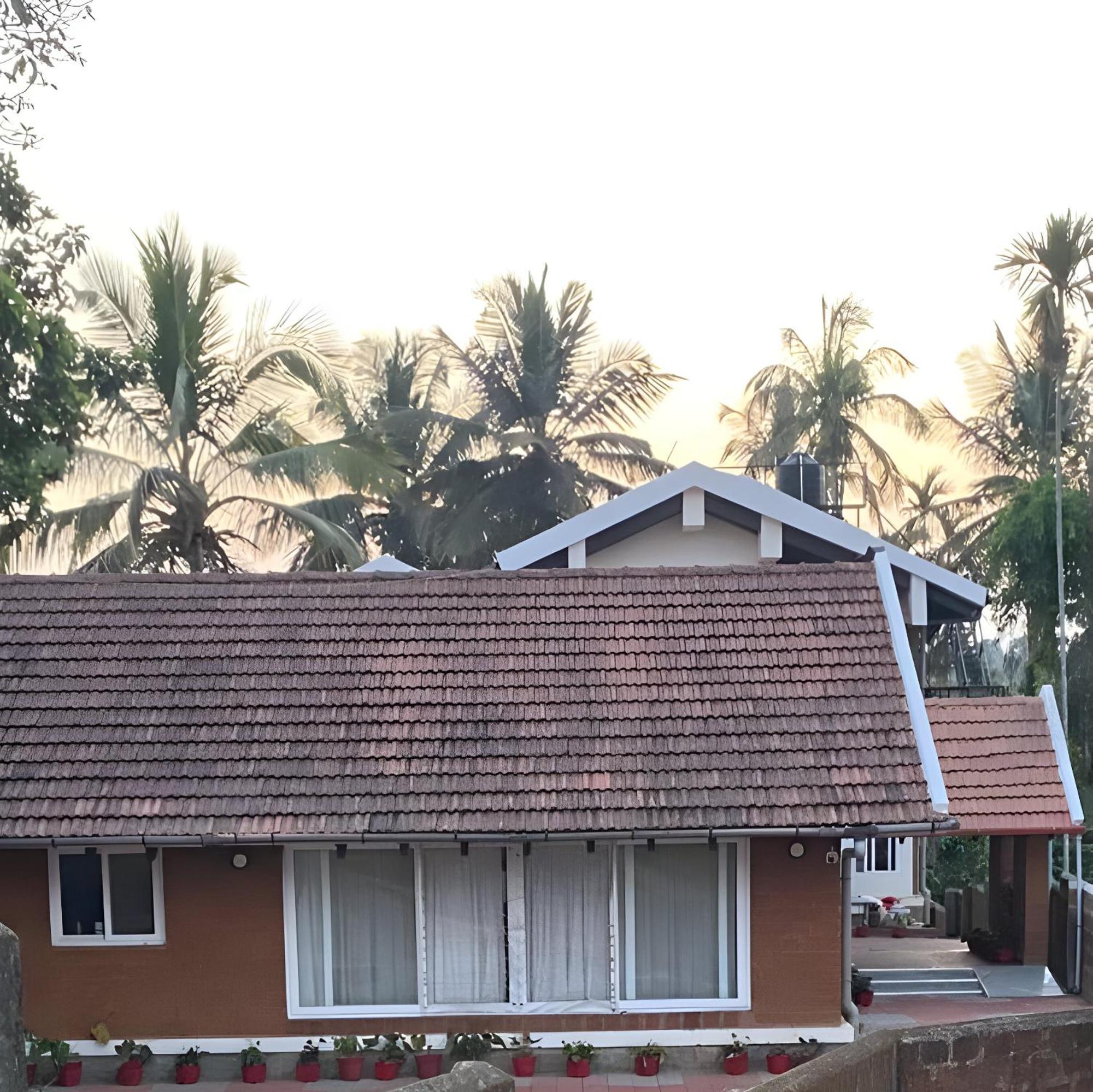 Red Rock Villa, Virajpet, Coorg エクステリア 写真
